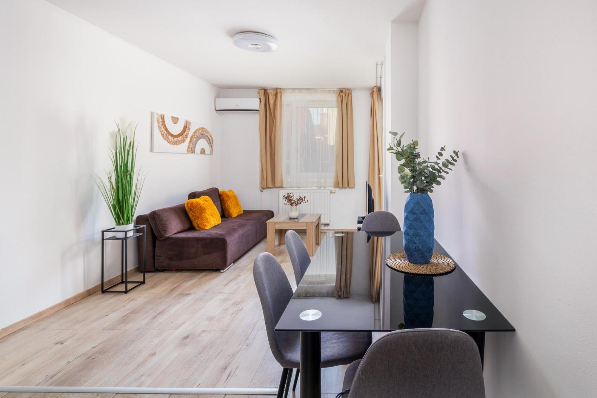 Appartement Akacfa Centrum - Cosy *