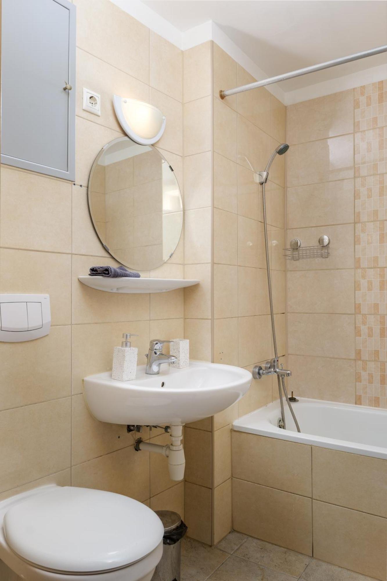 Apartamento Akacfa Centrum - Cosy *